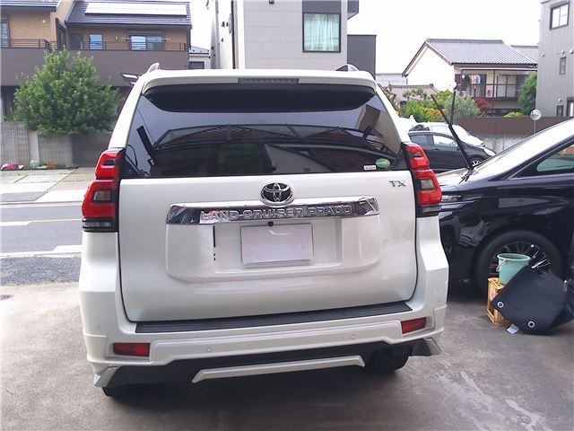 2018 TOYOTA LAND CRUISER PRADO - Image 5