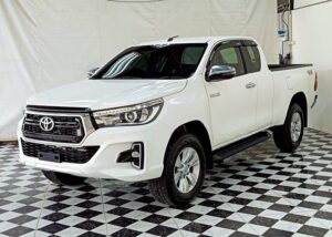 2020 TOYOTA HILUX SMART CAB 4WD MT