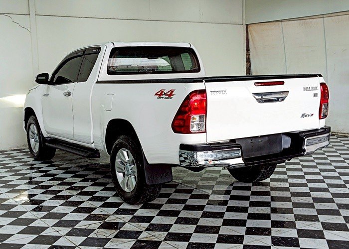 2020 TOYOTA HILUX SMART CAB 4WD MT - Image 7