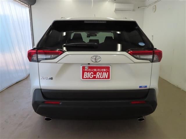 2020 TOYOTA RAV4 2.0X - Image 4