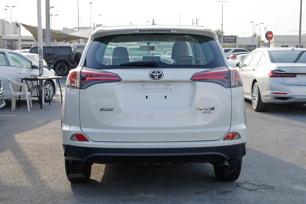 Toyota Rav4 2018 - Image 5