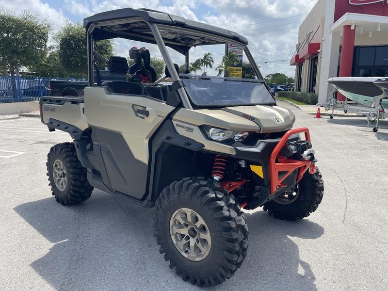 2023 Can-Am® Defender X mr with Doors HD10 - Image 7