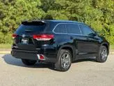 2019 Toyota Highlander Limited Platinum - Image 3