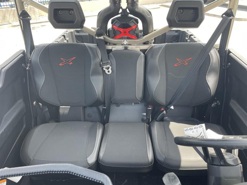2023 Can-Am® Defender X mr with Doors HD10 - Image 3